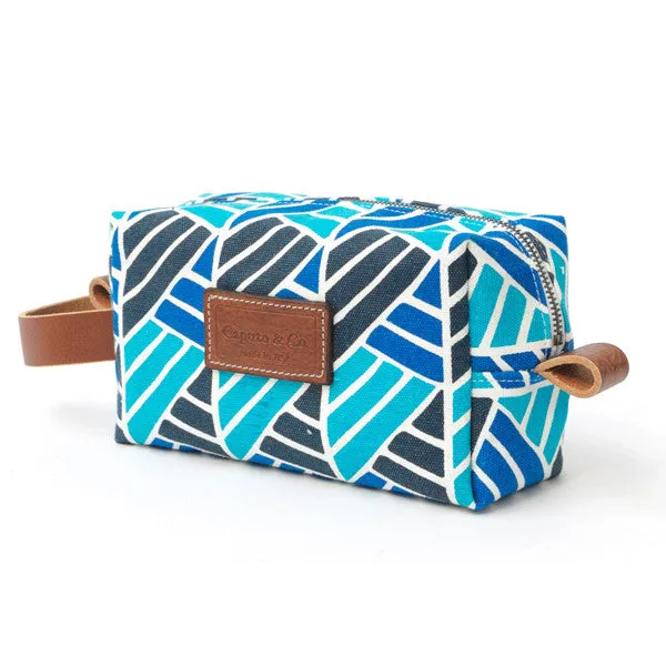 The Maldives Dopp Kit